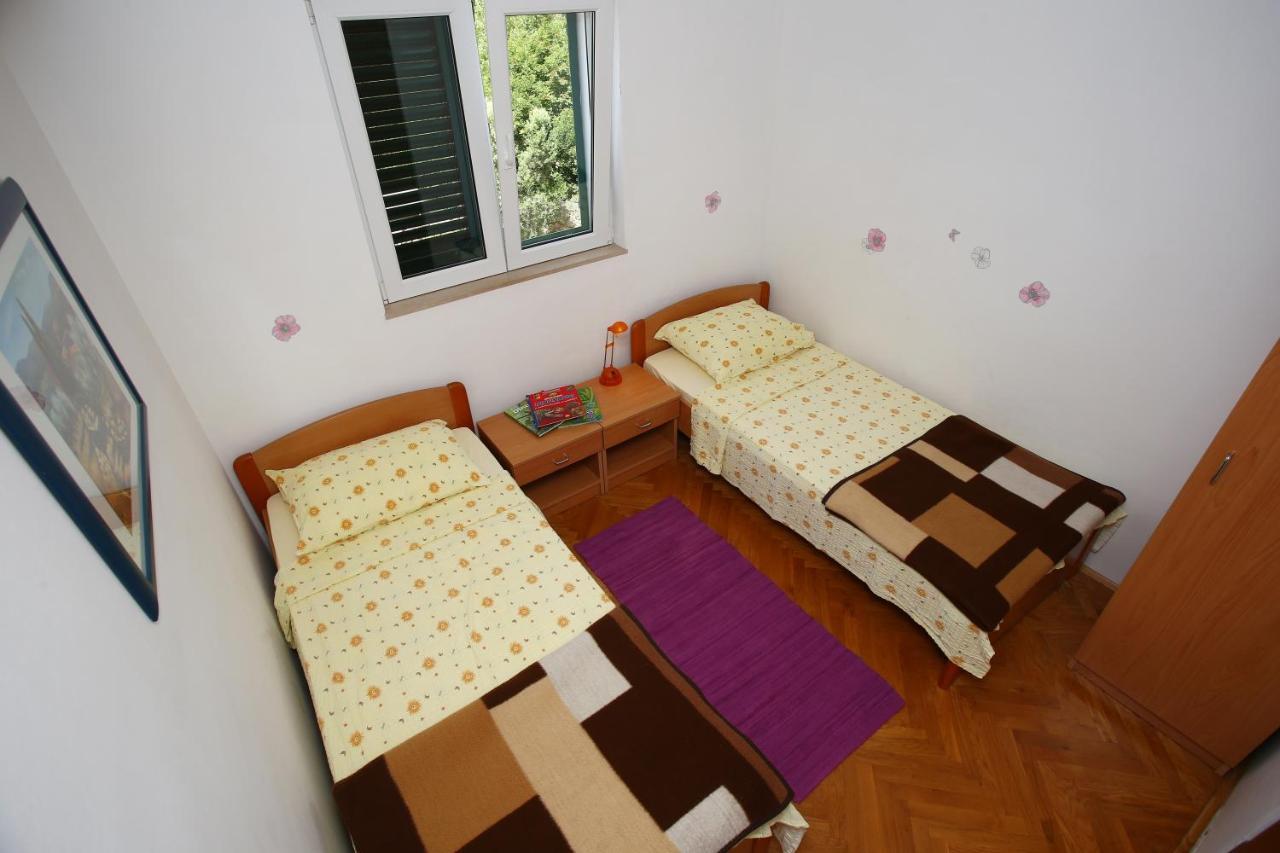 Apartments Vila Ana 塞利讷 外观 照片