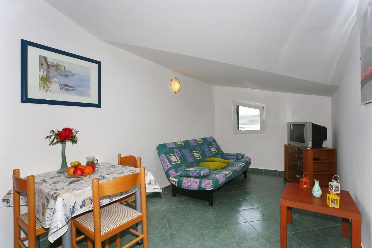 Apartments Vila Ana 塞利讷 外观 照片