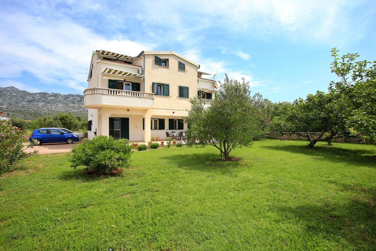 Apartments Vila Ana 塞利讷 外观 照片